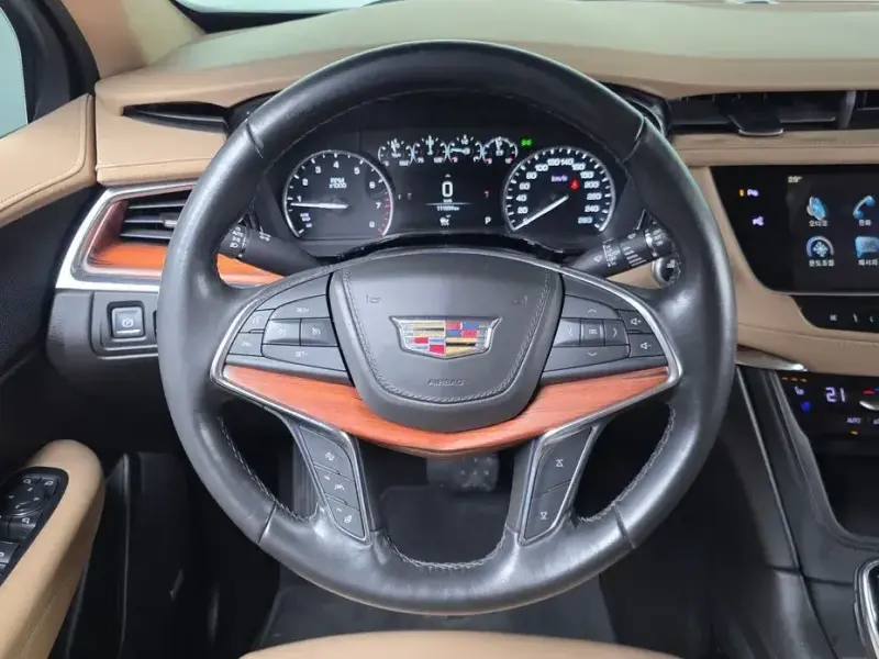 2019 Cadillac XT5 с пробегом 111 694 км