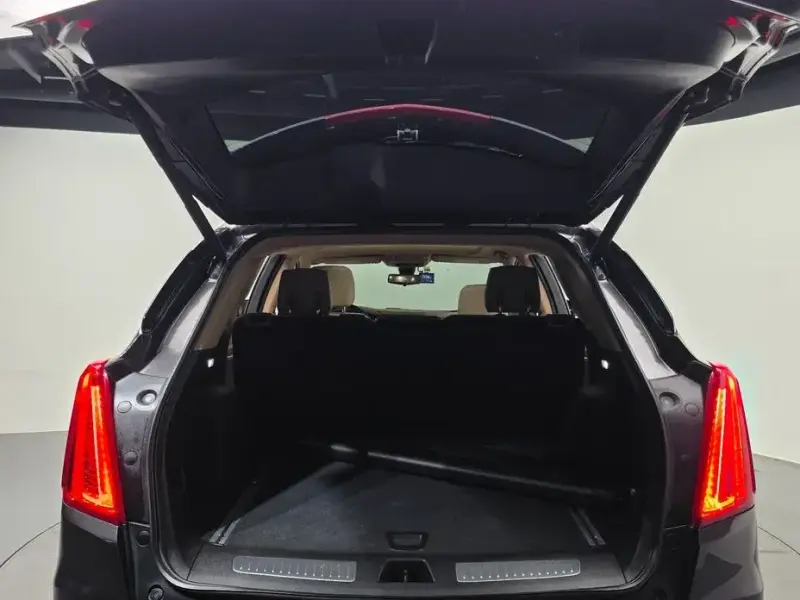 2019 Cadillac XT5 с пробегом 111 694 км
