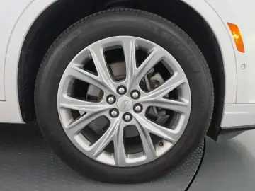 2020 Cadillac XT6 с пробегом 99 764 км