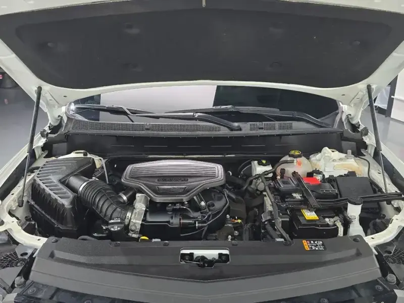 2020 Cadillac XT6 с пробегом 23 126 км