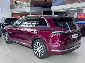 2026 Aito AITO M7 с пробегом 11 000 км