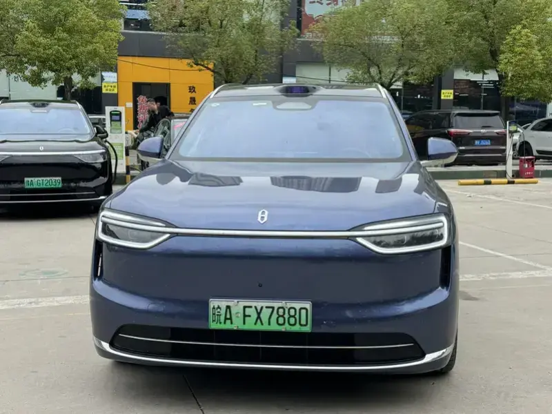 2026 Aito AITO M7 с пробегом 22 000 км