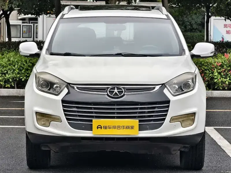 2015 JAC Refine S5 с пробегом 136 000 км
