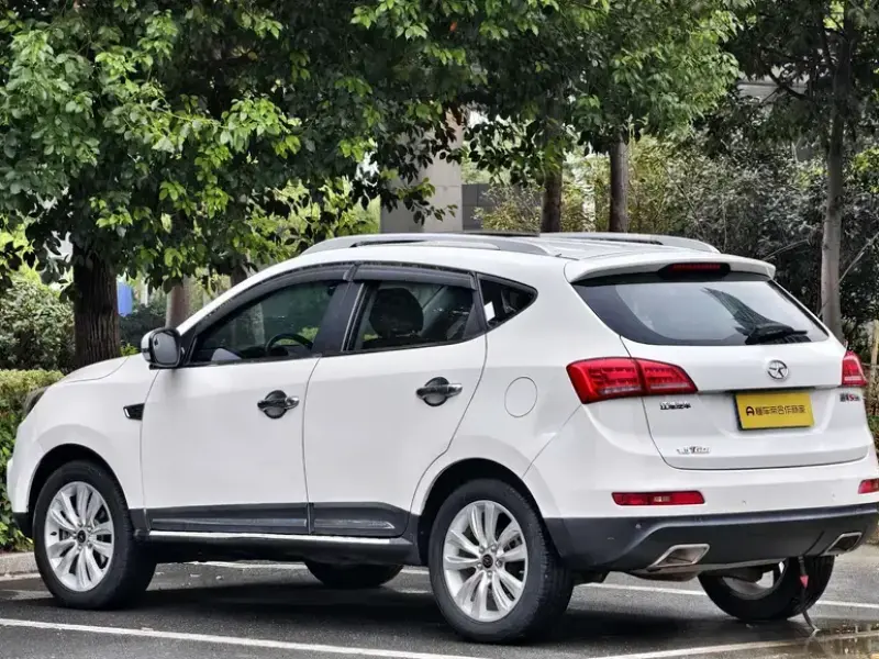 2015 JAC Refine S5 с пробегом 136 000 км