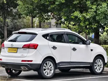 2015 JAC Refine S5 с пробегом 136 000 км