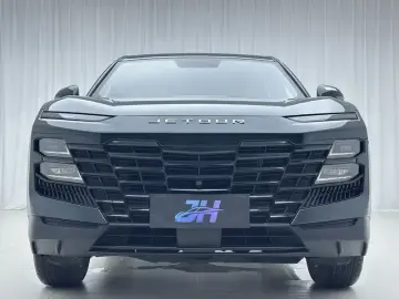 2023 JETOUR Dasheng i-DM с пробегом 33 000 км