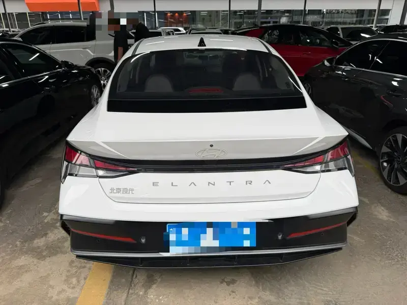 2023 Hyundai Elantra Plug-in Hybrid с пробегом 40 000 км