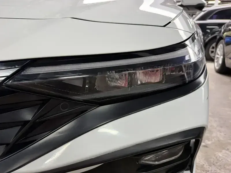 2023 Hyundai Elantra Plug-in Hybrid с пробегом 40 000 км