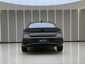 2023 Hyundai Elantra Plug-in Hybrid с пробегом 50 000 км