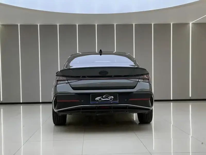 2023 Hyundai Elantra Plug-in Hybrid с пробегом 50 000 км