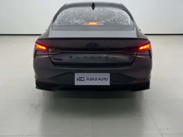 2022 Hyundai Elantra Plug-in Hybrid с пробегом 22 000 км
