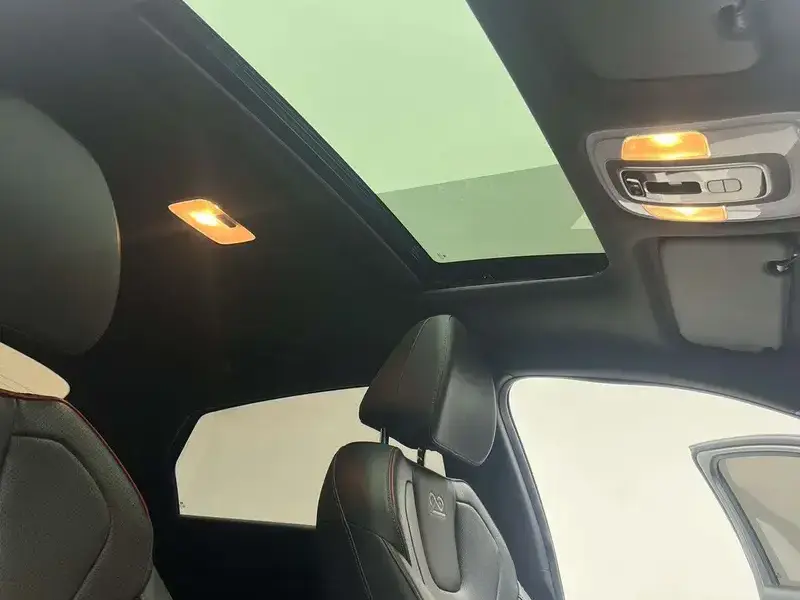 2022 Hyundai Elantra Plug-in Hybrid с пробегом 22 000 км