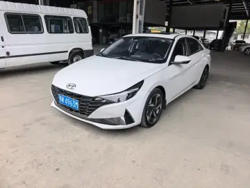 2022 Hyundai Elantra Plug-in Hybrid с пробегом 70 000 км