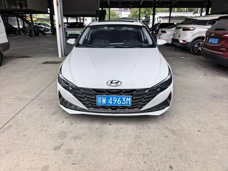 2022 Hyundai Elantra Plug-in Hybrid с пробегом 70 000 км