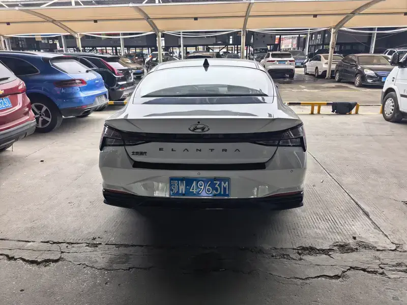 2022 Hyundai Elantra Plug-in Hybrid с пробегом 70 000 км