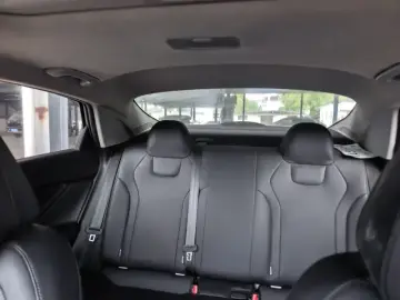 2022 Hyundai Elantra Plug-in Hybrid с пробегом 70 000 км