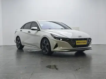 2021 Hyundai Elantra Plug-in Hybrid с пробегом 73 600 км