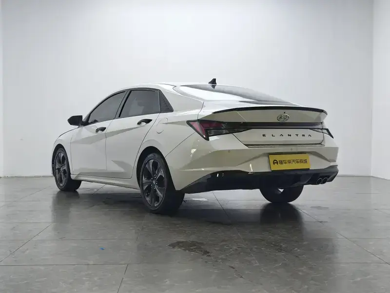 2021 Hyundai Elantra Plug-in Hybrid с пробегом 73 600 км