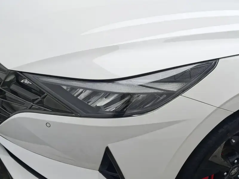 2021 Hyundai Elantra Plug-in Hybrid с пробегом 73 600 км