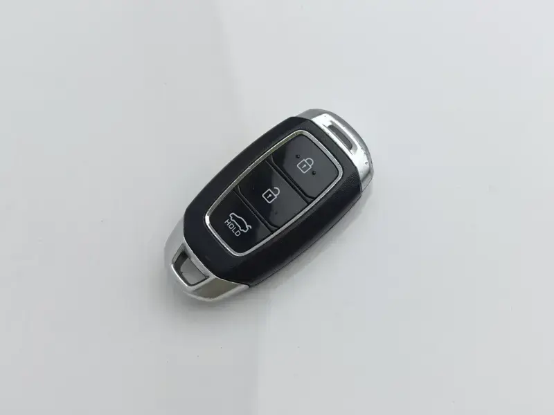 2021 Hyundai Elantra Plug-in Hybrid с пробегом 73 600 км