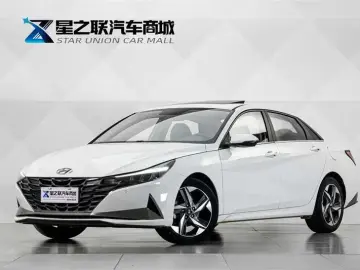 2022 Hyundai Elantra Plug-in Hybrid с пробегом 56 300 км