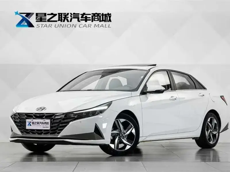 2022 Hyundai Elantra Plug-in Hybrid с пробегом 56 300 км