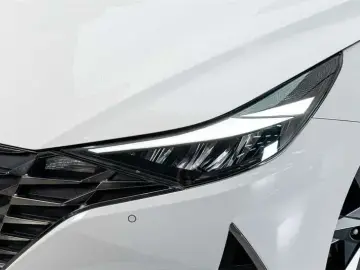 2022 Hyundai Elantra Plug-in Hybrid с пробегом 56 300 км