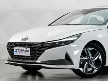 2022 Hyundai Elantra Plug-in Hybrid с пробегом 56 300 км
