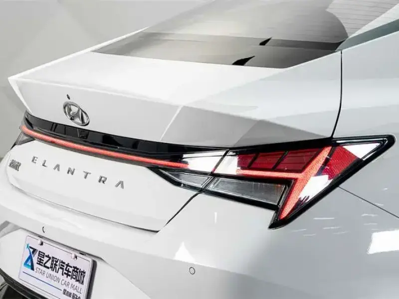 2022 Hyundai Elantra Plug-in Hybrid с пробегом 56 300 км