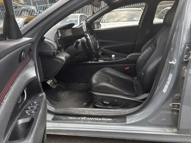 2021 Hyundai Elantra Plug-in Hybrid с пробегом 67 800 км