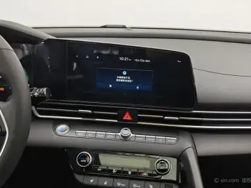 2023 Hyundai Elantra Plug-in Hybrid с пробегом 9 900 км