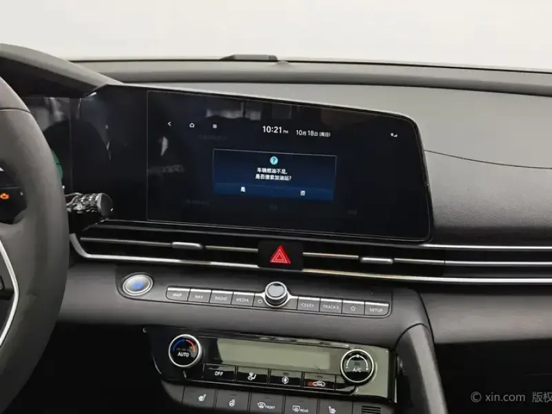 2023 Hyundai Elantra Plug-in Hybrid с пробегом 9 900 км
