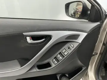 2015 Hyundai Langdong с пробегом 17 400 км