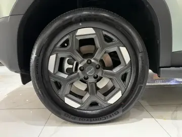2025 JETOUR Freer 7X с пробегом 11 000 км
