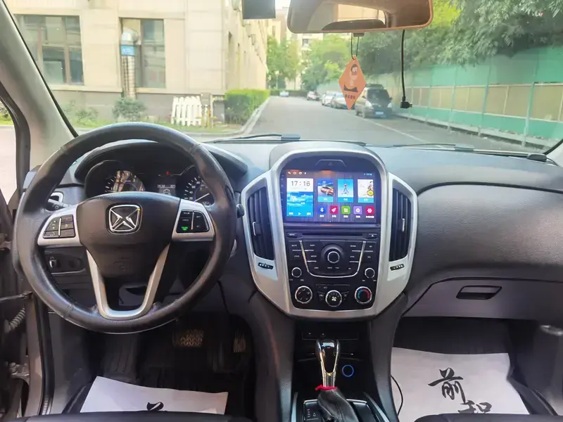 2014 JMC Yusheng S350 с пробегом 81 500 км