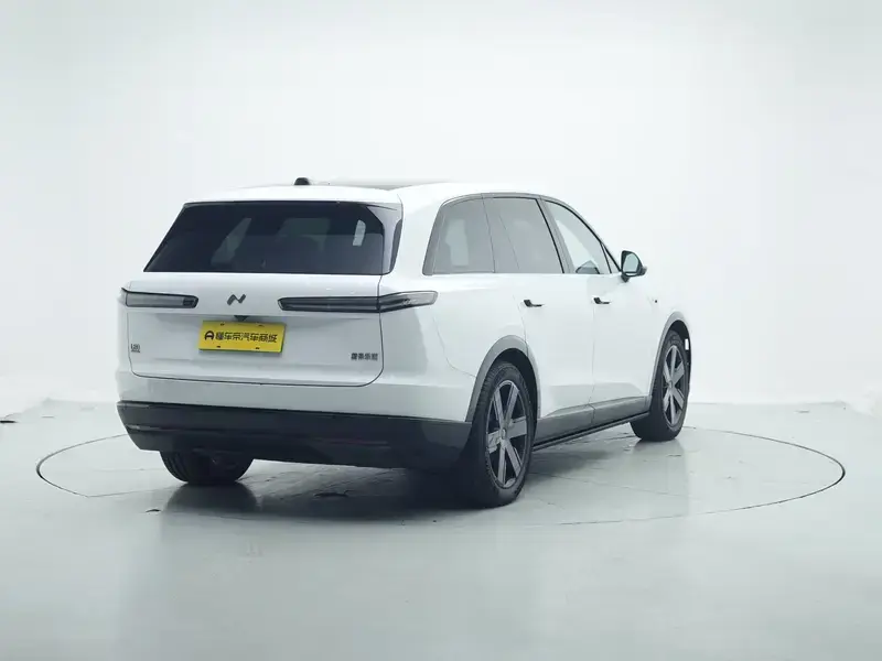 2026 Nio Ledo L80 с пробегом 1 200 км
