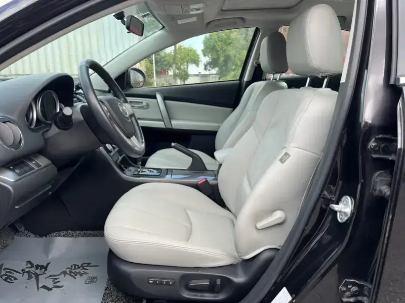 2012 Mazda Ruiyi с пробегом 110 000 км