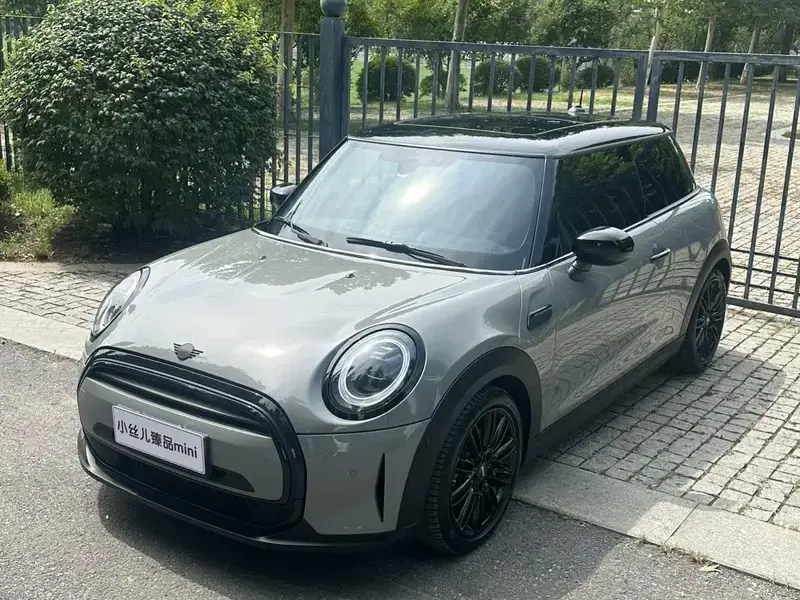 2022 Mini MINI с пробегом 50 000 км