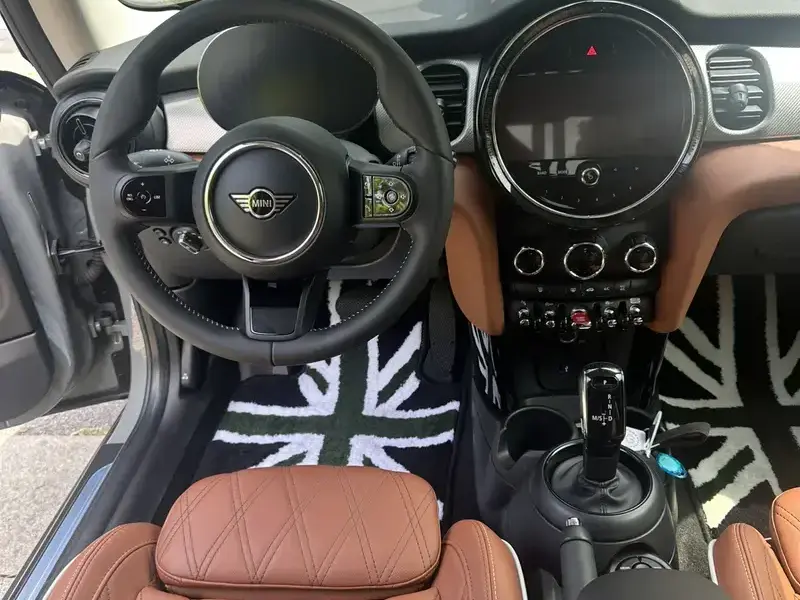 2022 Mini MINI с пробегом 50 000 км