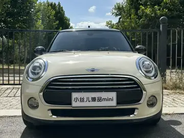 2014 Mini Electric MINI COOPER с пробегом 80 000 км