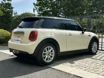 2014 Mini Electric MINI COOPER с пробегом 80 000 км