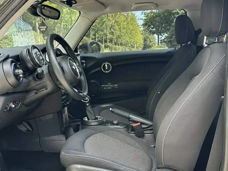 2014 Mini Electric MINI COOPER с пробегом 80 000 км