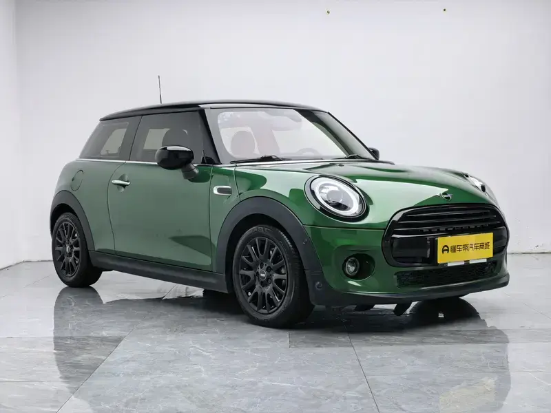 2021 Mini MINI с пробегом 87 500 км