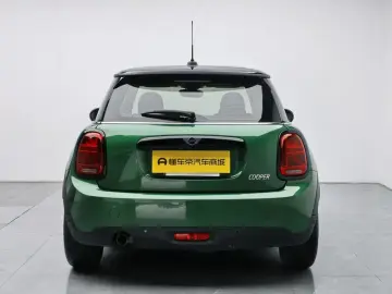 2021 Mini MINI с пробегом 87 500 км