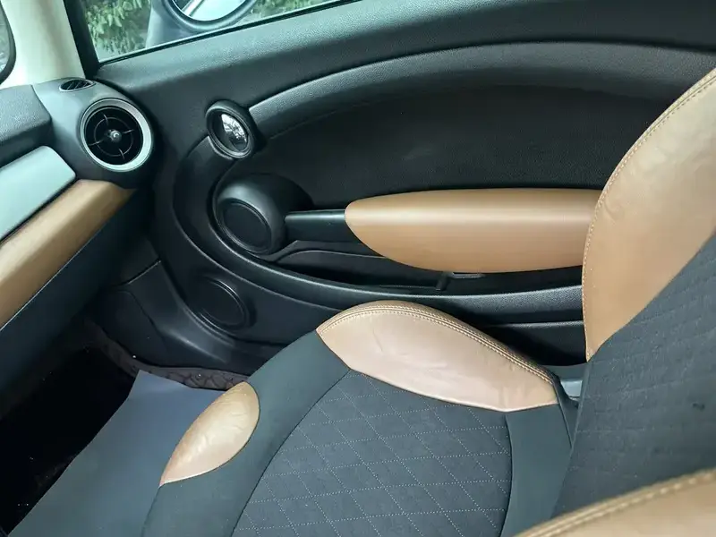 2012 Mini Electric MINI COOPER с пробегом 120 000 км