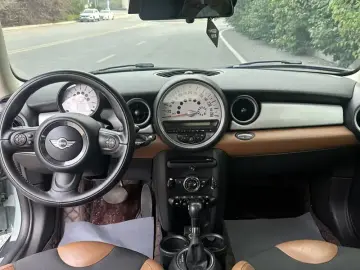 2012 Mini Electric MINI COOPER с пробегом 120 000 км