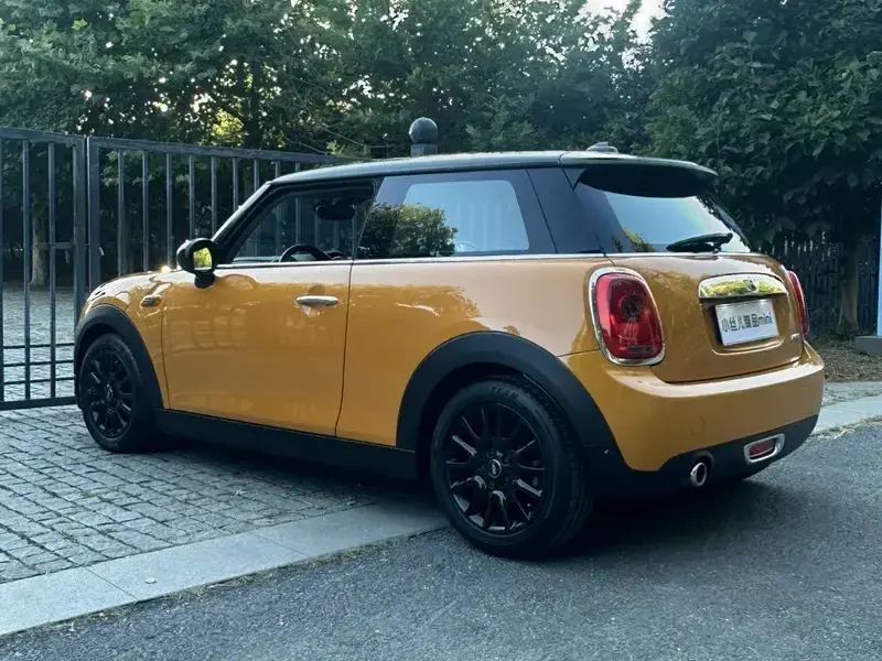 2014 Mini MINI с пробегом 70 000 км