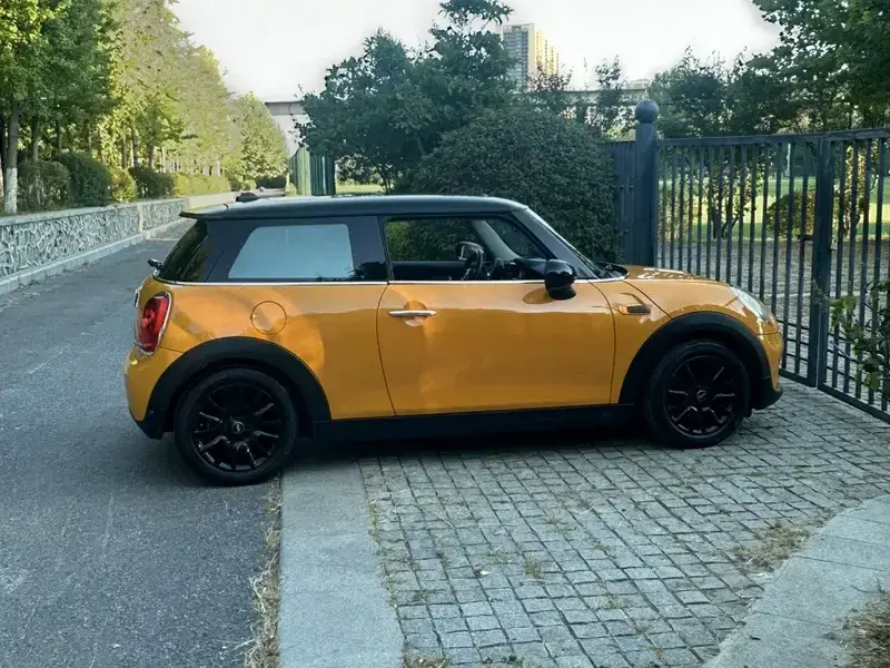 2014 Mini MINI с пробегом 70 000 км