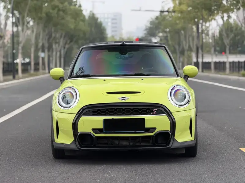 2021 Mini MINI с пробегом 57 000 км