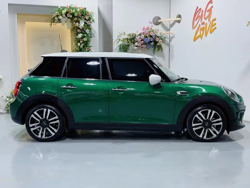 2021 Mini Electric MINI COOPER с пробегом 16 200 км